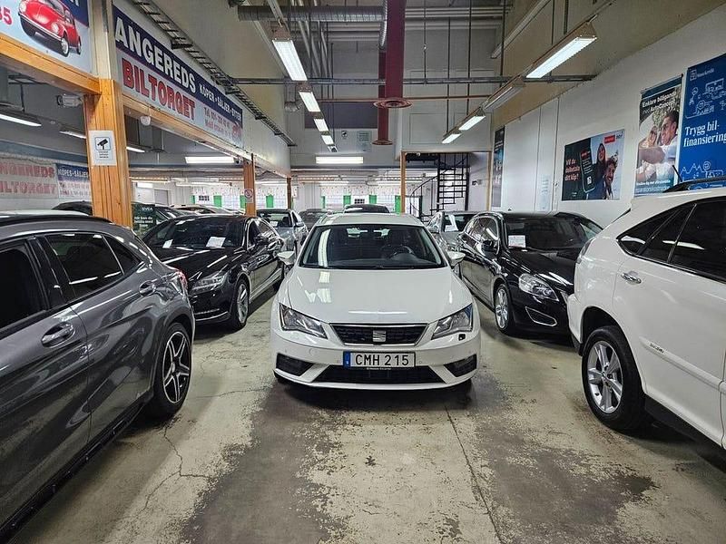 Begagnad Seat Leon ST Style 110 HK (80 kW) 2018 Vit Kombi