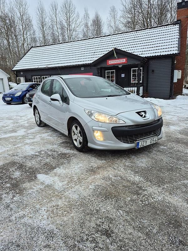 Begagnad Peugeot 308 150 HK (110 kW) 2009 Grå Halvkombi