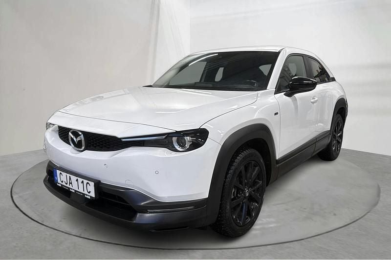 Begagnad Mazda MX30 106 kW (145 HK) 2023 Vit SUV
