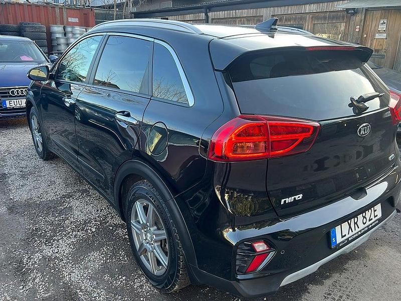Begagnad Kia Niro Advance 141 HK (103 kW) 2020 Svart SUV