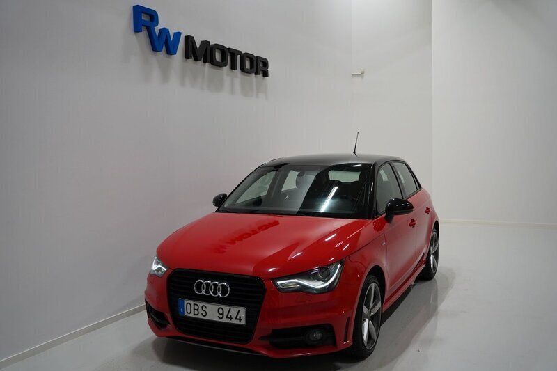 Röd Begagnad 2013 Audi A1 Sportback S-Line Halvkombi | 99 800 kr (Marknadspris) - Bild 1/4