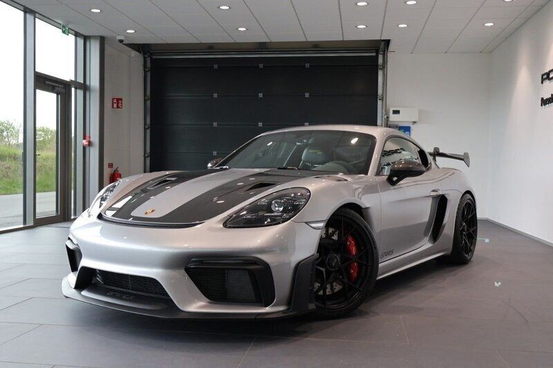 Silver Ny 2025 Porsche 718 Sportkupé | 2 080 100 kr - Bild 1/4