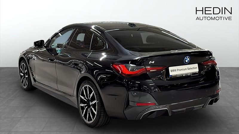 Begagnad BMW i4 M Sport 250 kW (340 HK) 2023 Svart Sedan