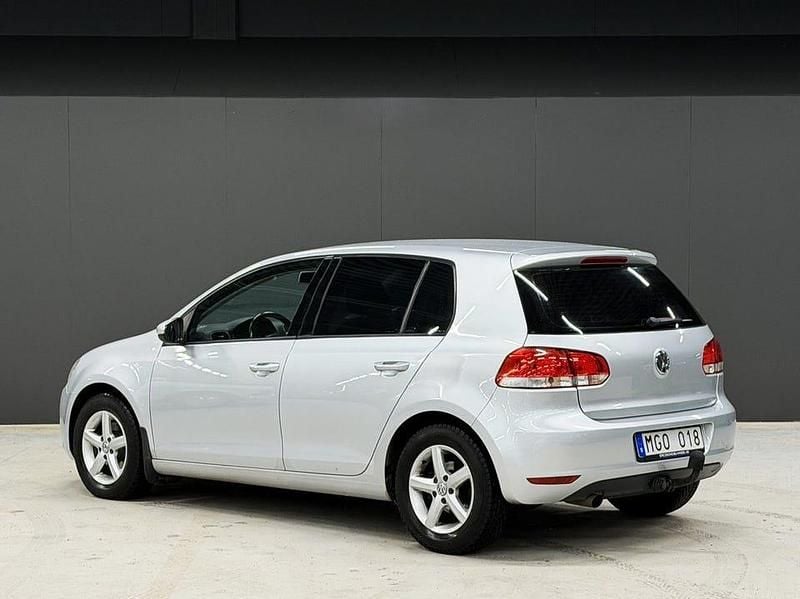 Begagnad VW Golf VII 105 HK (77 kW) 2012 Silver