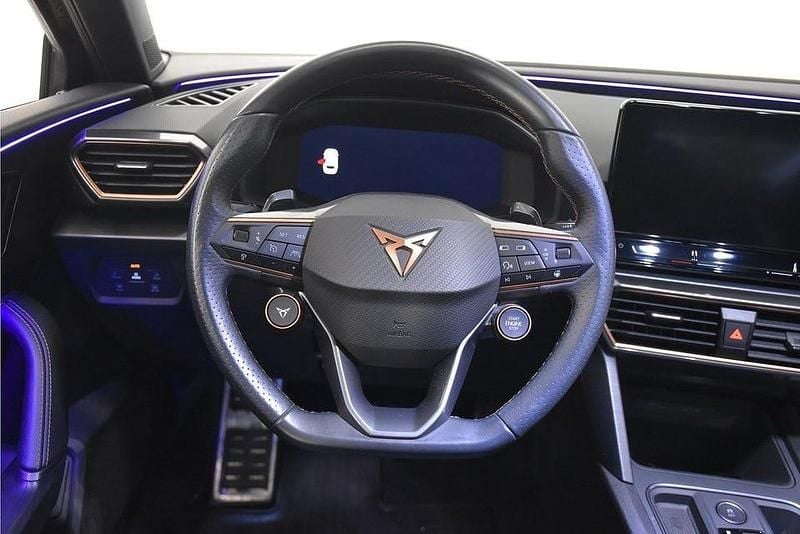 Begagnad Cupra Leon 245 HK (180 kW) 2022 Grå