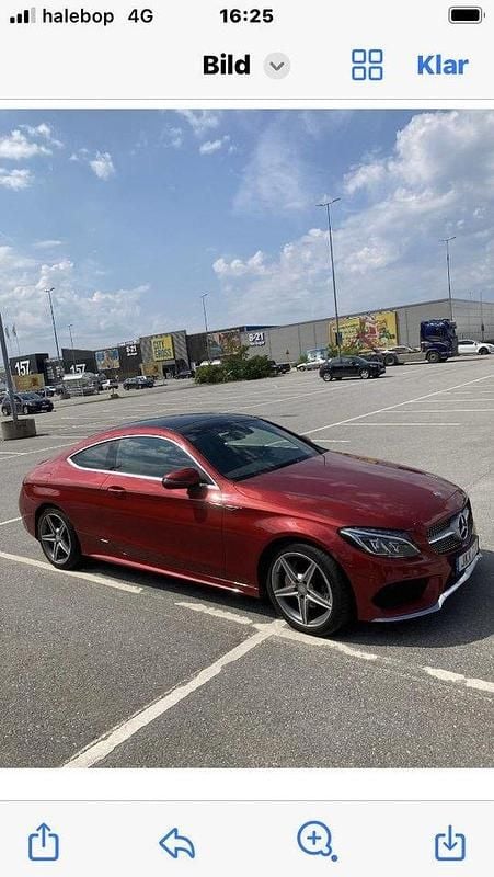 Röd Begagnad 2016 Mercedes C220 AMG line Sportkupé | 285 000 kr (Lite dyr) - Bild 1/4