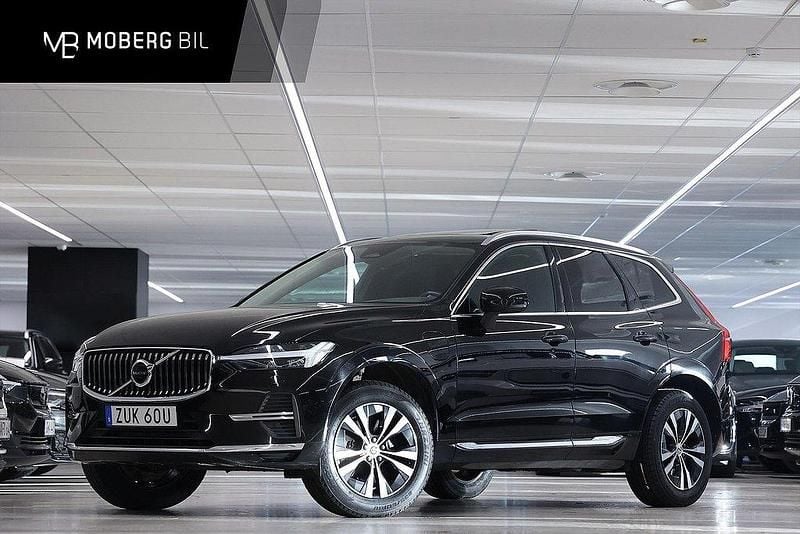 Svart Begagnad 2022 Volvo XC60 Momentum SUV | 369 900 kr (Superpris) - Bild 1/3