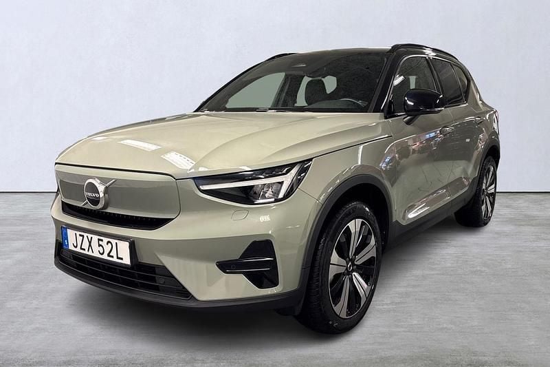 Grön Begagnad 2023 Volvo XC40 Single Motor SUV | 299 000 kr (Bra pris) - Bild 1/4