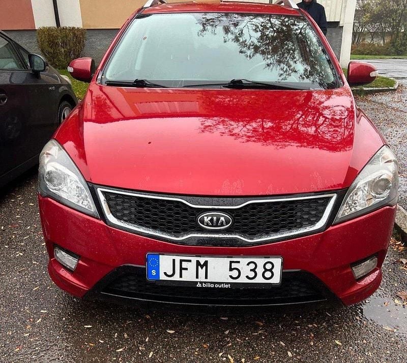 Begagnad 2012 Kia Ceed Kombi | 115 000 kr (Lite dyr) - Bild 1/4