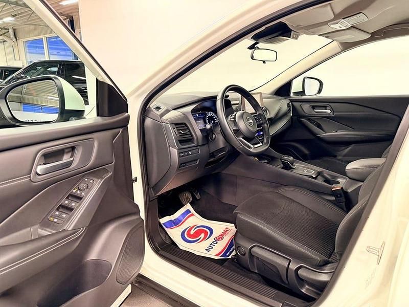 Begagnad Nissan Qashqai Acenta 158 HK (116 kW) 2022 Vit SUV