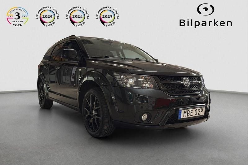 Svart Begagnad 2014 Fiat Freemont Black Code SUV | 99 990 kr (Marknadspris) - Bild 1/4