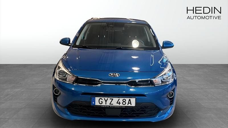 Begagnad Kia Rio Advance 101 HK (74 kW) 2021 Blå Halvkombi