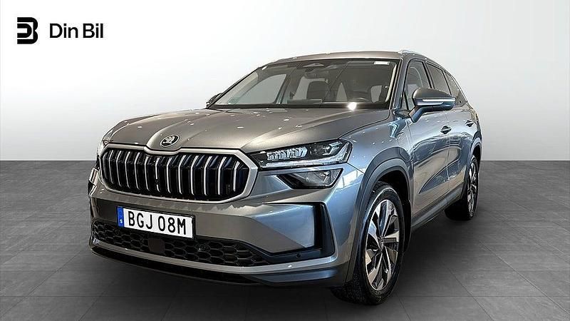 Grå Begagnad 2025 Skoda Kodiaq Selection SUV | 519 900 kr - Bild 1/4