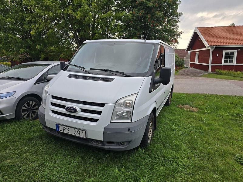 Vit Begagnad 2011 Ford Transit | 49 000 kr (Marknadspris) - Bild 1/4