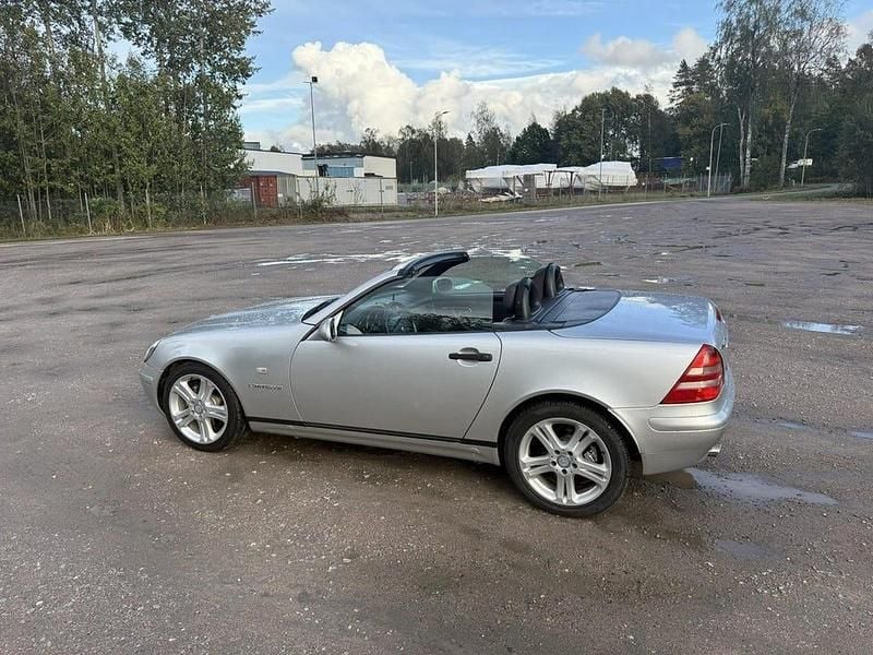 Begagnad 1998 Mercedes SLK230 Cab | 54 000 kr (Marknadspris) - Bild 1/4