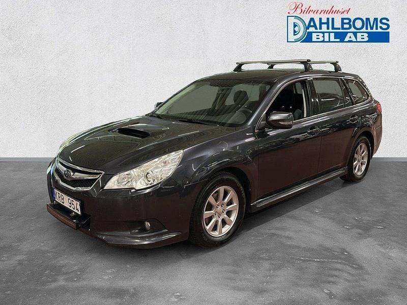 Mörkgrå Begagnad 2010 Subaru Legacy Kombi | 69 000 kr - Bild 1/4