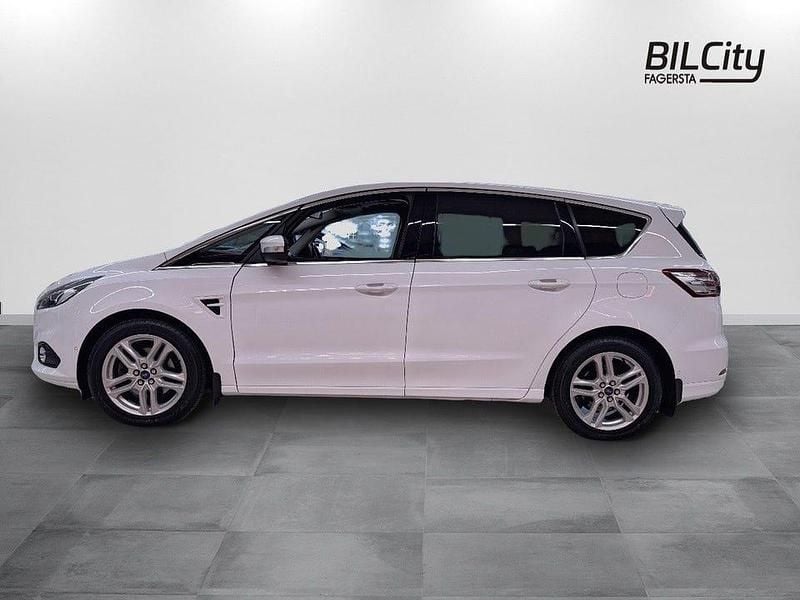 Begagnad Ford S-MAX Titanium 180 HK (132 kW) 2017 Vit Minibuss