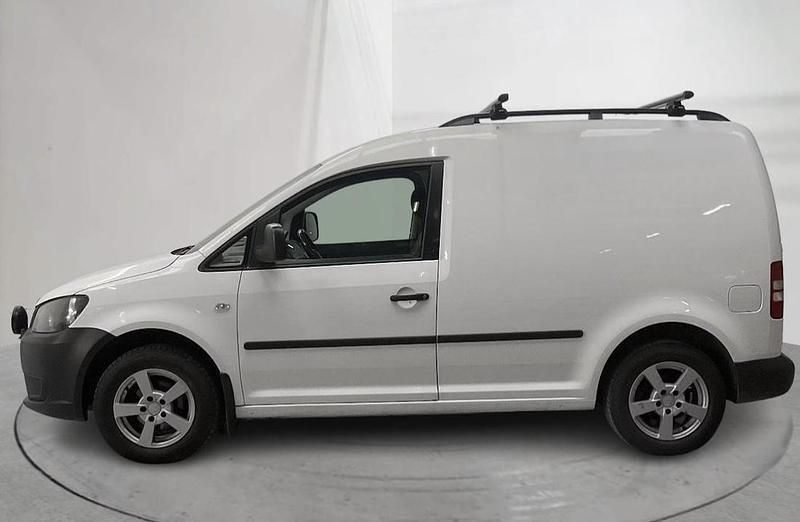 Vit Begagnad 2015 VW Caddy Minibuss | 69 900 kr (Dyr) - Bild 1/4