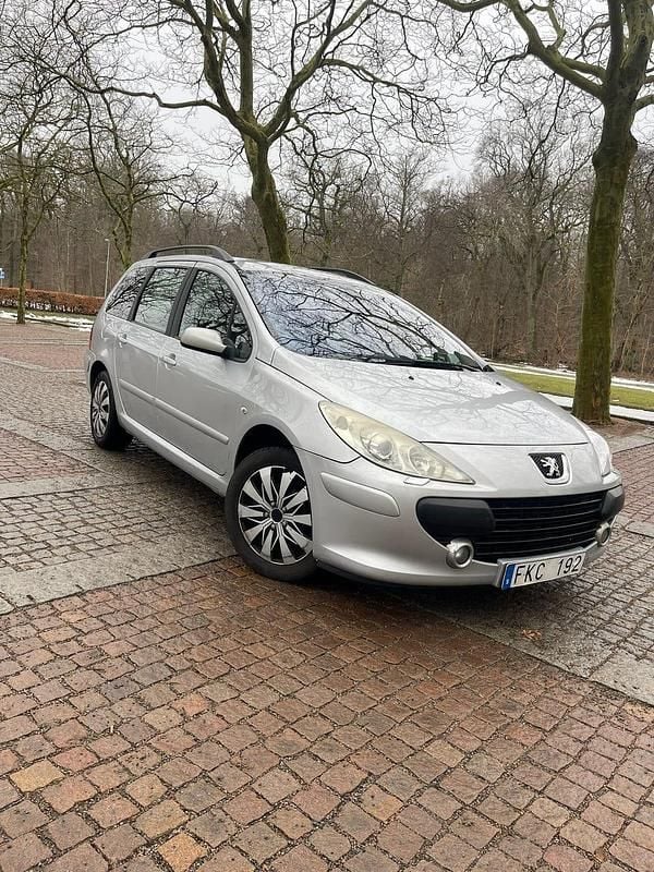 Begagnad Peugeot 307 136 HK (100 kW) 2007 Kombi