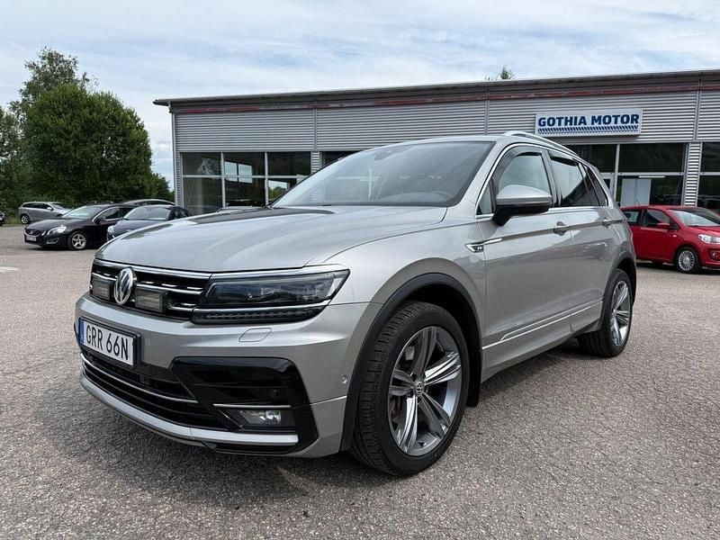 Silver Begagnad 2020 VW Tiguan GT SUV | 259 900 kr (Bra pris) - Bild 1/4