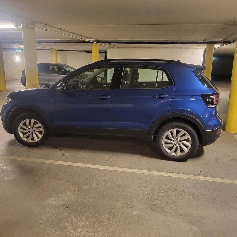 Blå Begagnad 2019 VW T-Cross SUV | 156 000 kr (Marknadspris) - Bild 1/4