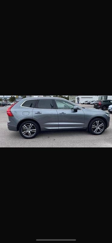 Grå Begagnad 2019 Volvo XC60 Momentum SUV | 345 000 kr (Bra pris) - Bild 1/4