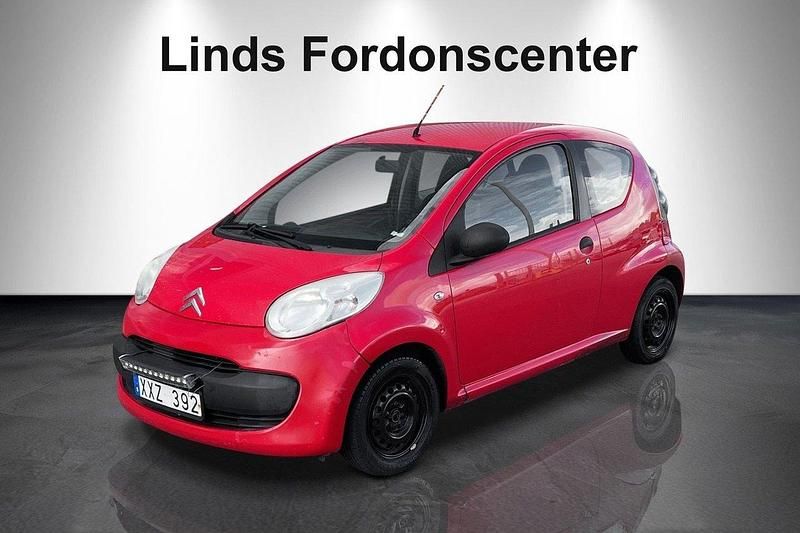 Röd Begagnad 2006 Citroën C1 Halvkombi | 13 000 kr (Marknadspris) - Bild 1/4