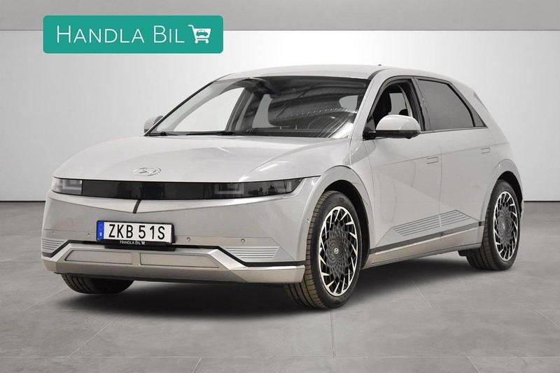 Grå Begagnad 2021 Hyundai Ioniq 6 Advanced Sedan | 279 900 kr (Bra pris) - Bild 1/4