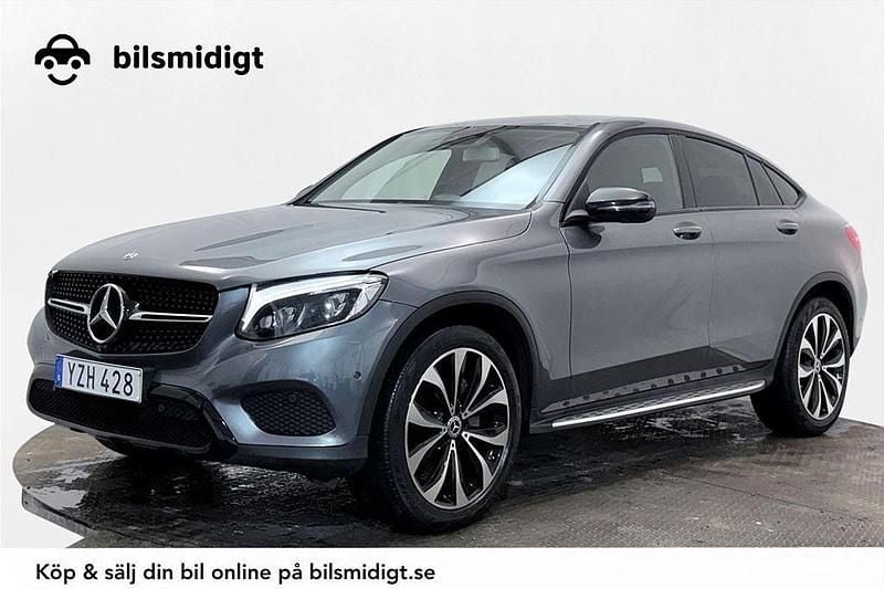 Grå Begagnad 2017 Mercedes GLC220 Exclusive Sportkupé | 348 900 kr (Marknadspris) - Bild 1/3