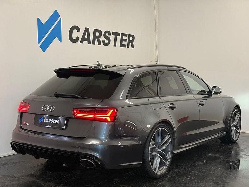 Begagnad Audi RS6 Performance 605 HK (444 kW) 2017 Grå Kombi
