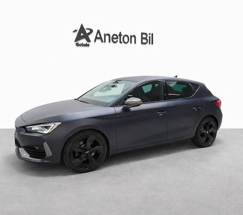 Begagnad Seat Leon CUPRA 245 HK (180 kW) 2021 Blå Halvkombi
