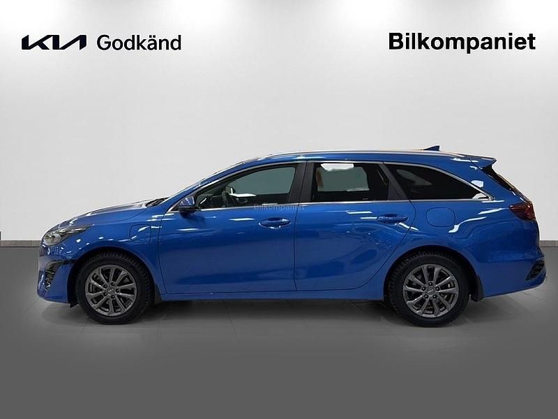 Begagnad Kia Ceed Sportswagon Advance 141 HK (103 kW) 2022 Blå Kombi