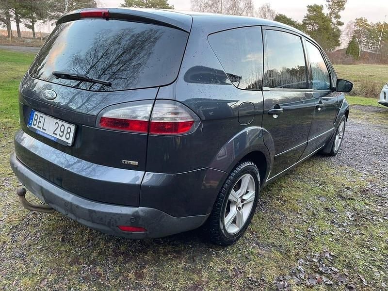 Begagnad Ford S-MAX S 130 HK (95 kW) 2008 Minibuss