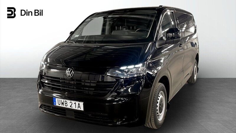 Svart (midnight black metallic) Ny 2025 VW T6.1 Van | 601 750 kr (Marknadspris) - Bild 1/4