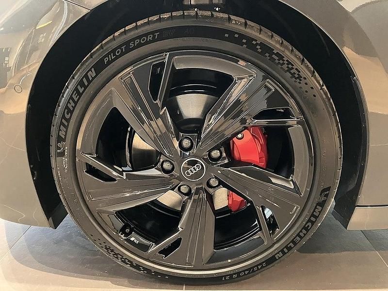 Ny Audi A6 e-tron Design 339 kW (462 HK) 2025 Grå Kombi