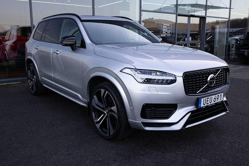 Begagnad Volvo XC90 R-Design 392 HK (288 kW) 2021 Silver SUV