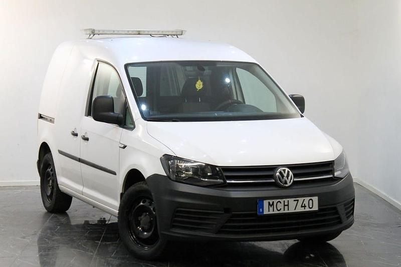 Vit Begagnad 2017 VW Caddy Minibuss | 79 900 kr (Superpris) - Bild 1/4
