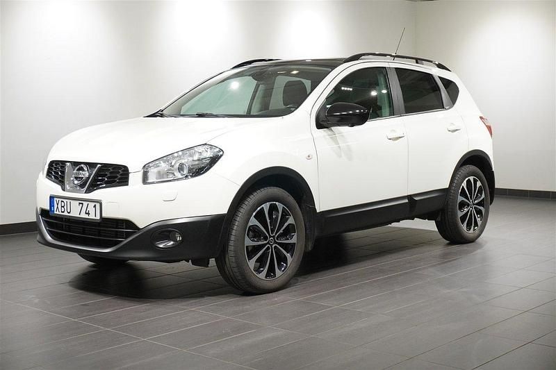 Vit Begagnad 2012 Nissan Qashqai 360º SUV | 99 900 kr (Marknadspris) - Bild 1/2