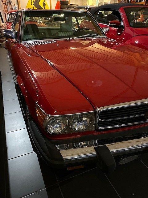 Begagnad Mercedes 560 231 HK (169 kW) 1987 Vit Cab