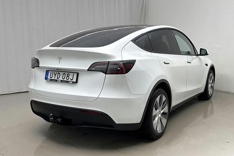 Begagnad Tesla Model Y 378 kW (514 HK) 2023 Vit SUV