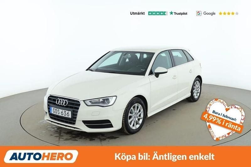Vit Begagnad 2015 Audi A3 Attraction Sedan | 107 000 kr (Bra pris) - Bild 1/4