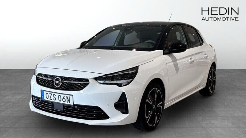 Vit (white) Begagnad 2023 Opel Corsa Halvkombi | 194 900 kr (Marknadspris) - Bild 1/4