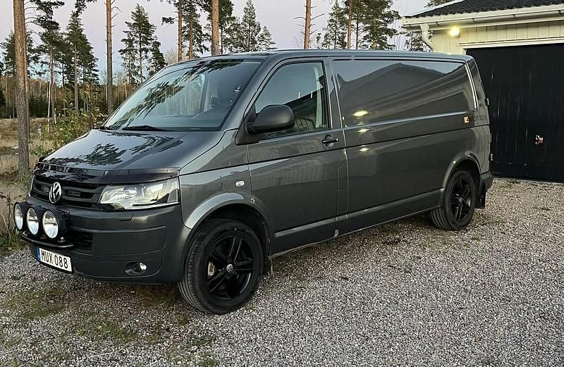 Grå Begagnad 2013 VW T5 Van | 83 000 kr (Superpris) - Bild 1/4