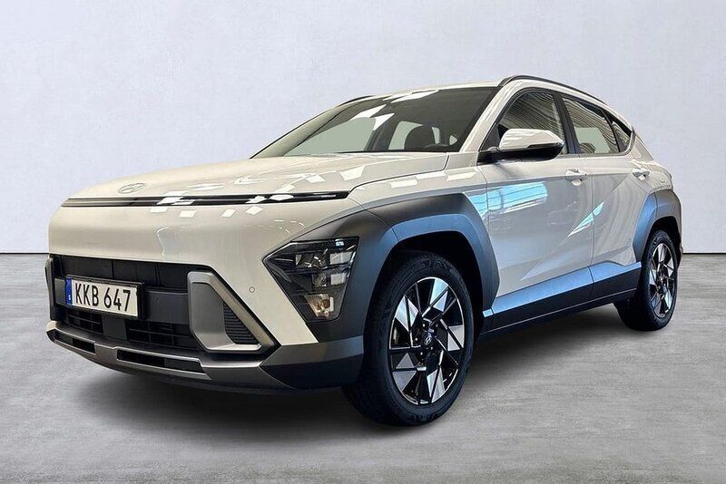 Vit Begagnad 2023 Hyundai Kona Essential SUV | 309 800 kr - Bild 1/4