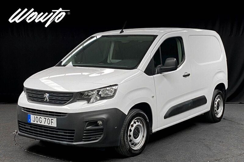 Vit Begagnad 2020 Peugeot Partner Minibuss | 129 800 kr (Superpris) - Bild 1/3