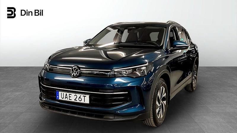 Begagnad VW Tiguan 150 HK (110 kW) 2025 Mörkblå SUV
