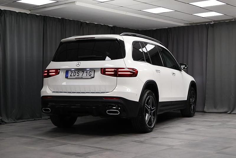Begagnad Mercedes GLB220 Premium 2025 SUV