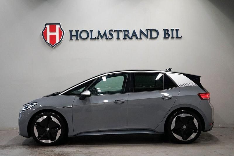 Grå Begagnad 2020 VW ID.3 Pro Performance Halvkombi | 229 900 kr (Lite dyr) - Bild 1/4