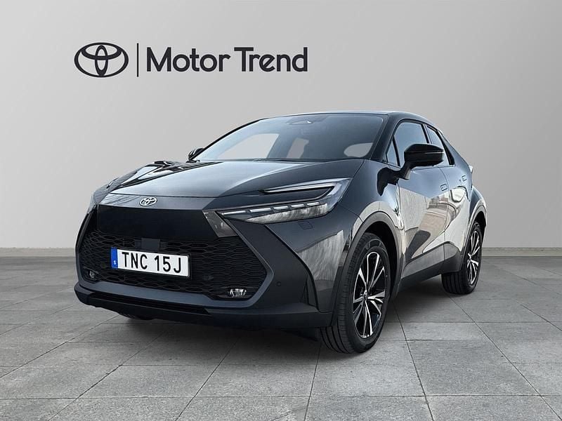 Begagnad Toyota C-HR Style 226 HK (166 kW) 2025 Grå SUV