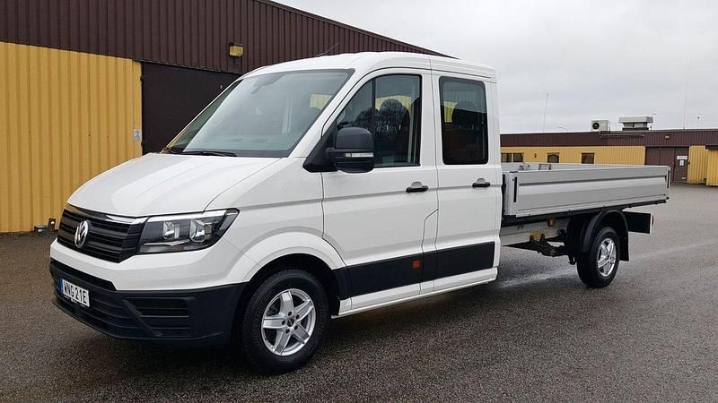 Vit Begagnad 2023 VW Crafter Van | 599 000 kr - Bild 1/4